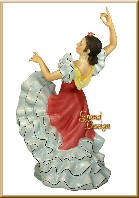 Spanish Flamenco Dancer HN2831 - Click Image to Close